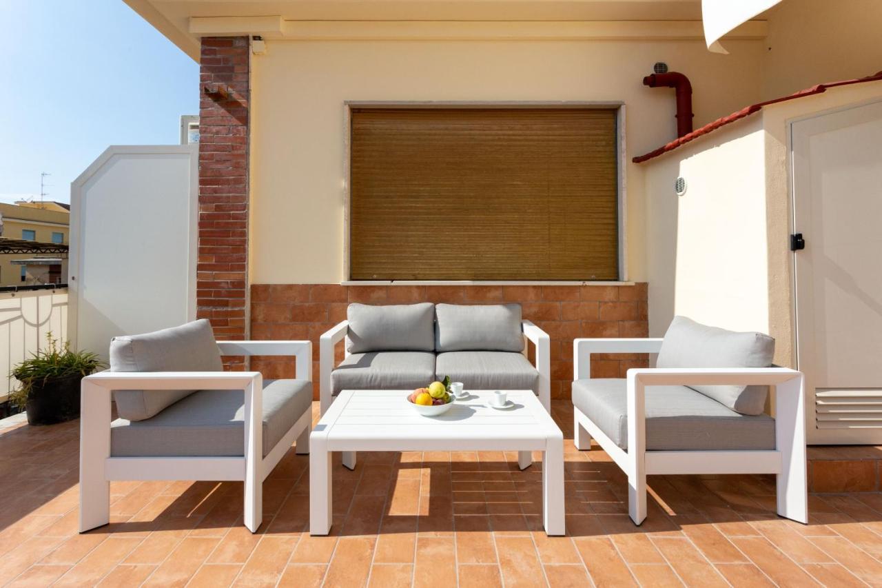 Tofani Apartment - Luminoso Con Terrazzo Panoramico Sorrent Exterior foto